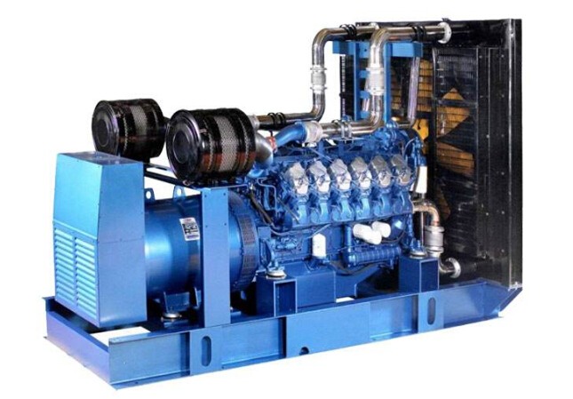 铜陵康明斯30kw小型柴油二手发电机组 铜陵康明斯30kw小型柴油二手发电机组